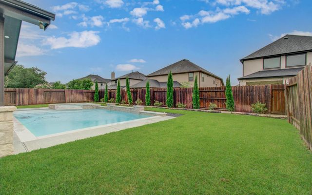 125 Dorado Drive, Friendswood, TX 77546