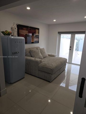 12610 NW 11th Ter, Miami, FL 33182