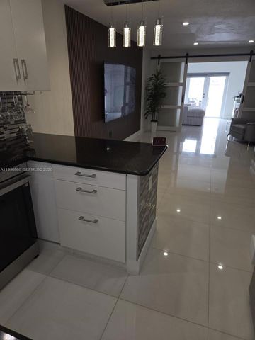 12610 NW 11th Ter, Miami, FL 33182