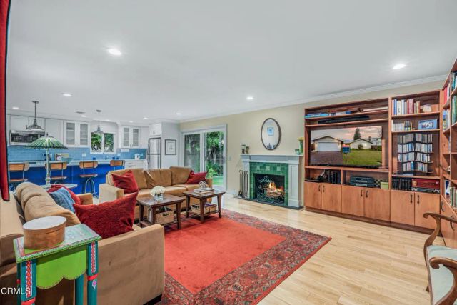 1557 Prima Court, Camarillo, CA 93010