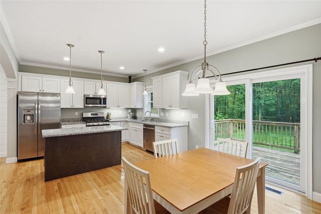 17 Old Tunk Hill Road, Scituate, RI 02825