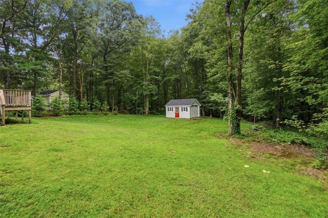 17 Old Tunk Hill Road, Scituate, RI 02825