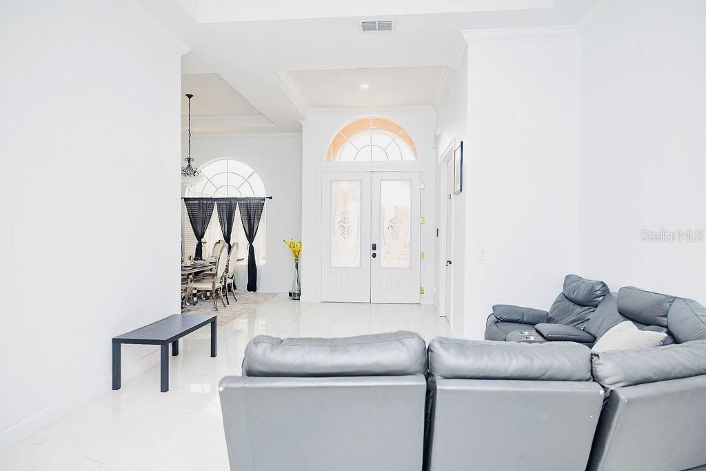 Image 3 of property listing at 626 DUFF DRIVE, Winter Garden, FL 34787