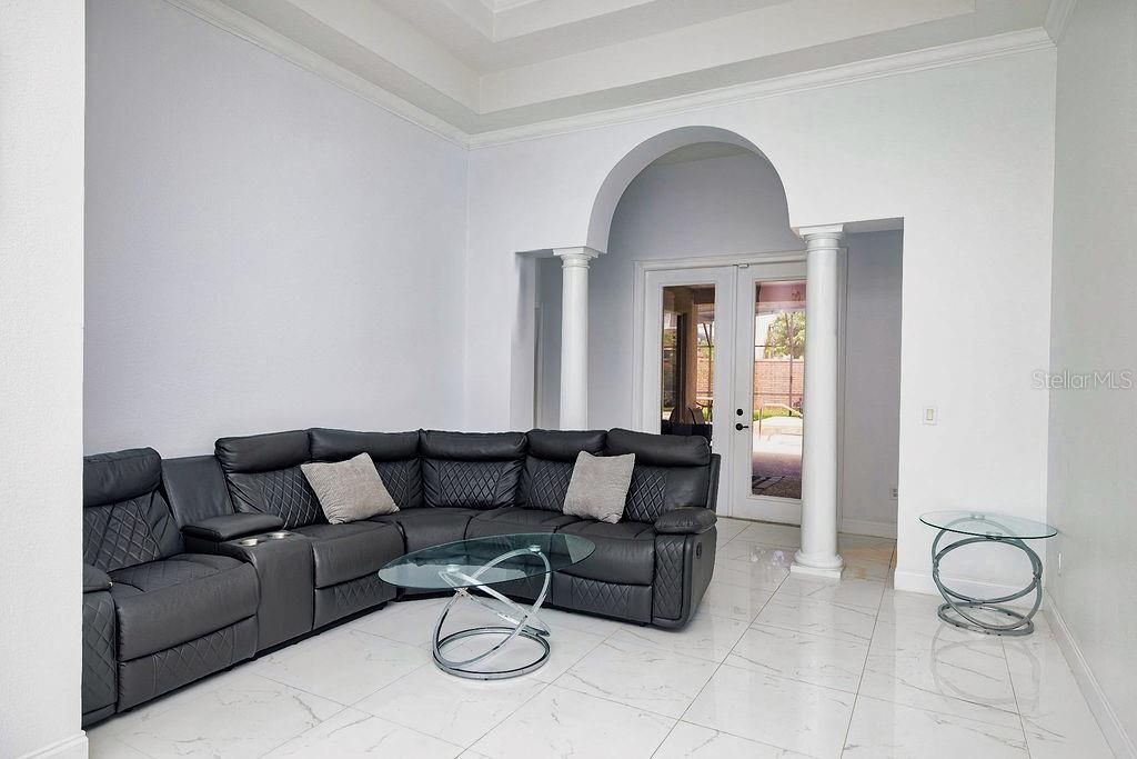 Image 6 of property listing at 626 DUFF DRIVE, Winter Garden, FL 34787