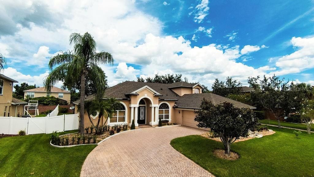 Image 88 of property listing at 626 DUFF DRIVE, Winter Garden, FL 34787