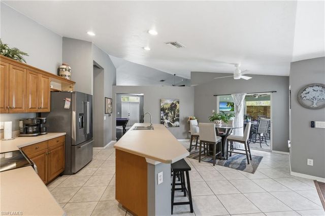 3941 NW 42nd LN, Cape Coral, FL 33993