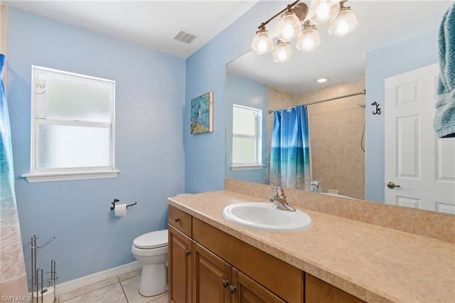 3941 NW 42nd LN, Cape Coral, FL 33993