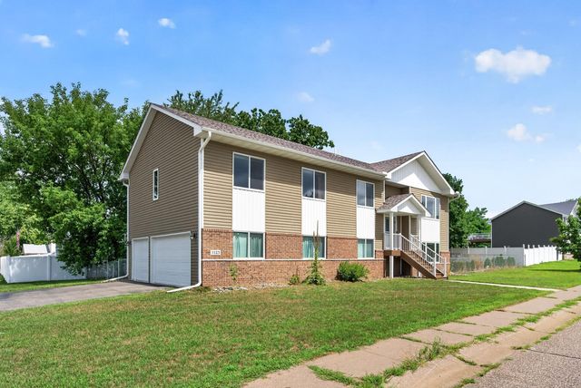 1123 243rd Lane NE, East Bethel, MN 55005