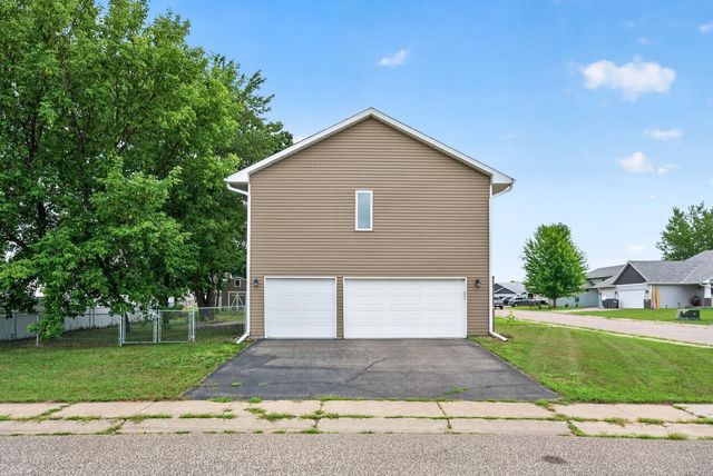 1123 243rd Lane NE, East Bethel, MN 55005