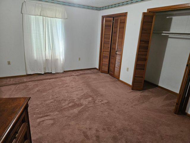 707 Willow Avenue, Cleveland, TX 77327