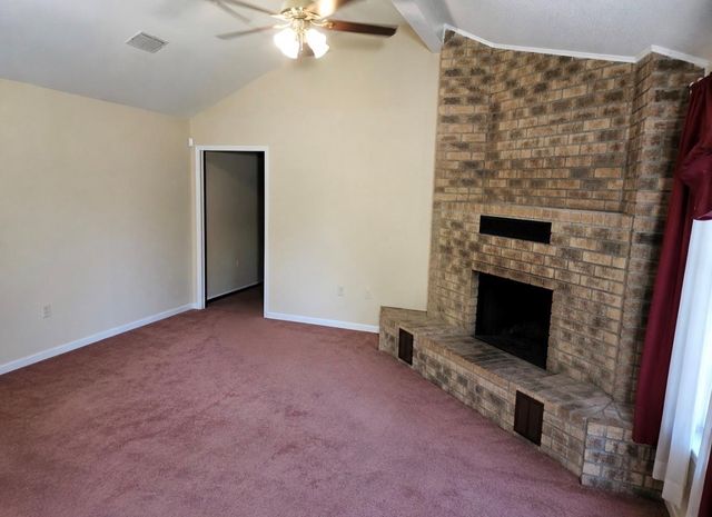 707 Willow Avenue, Cleveland, TX 77327