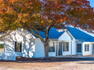 123 Private Road 138, Lampasas, TX 76550