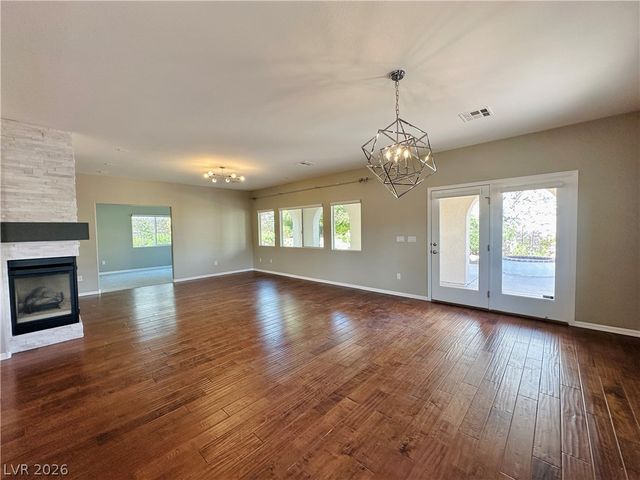 956 Tafalla Court, Las Vegas, NV 89138