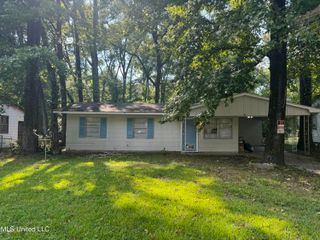 2759 Brookwood Drive, Jackson, MS 39212