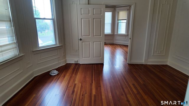 85 Thomas Street FL 2, West Haven, CT 06516
