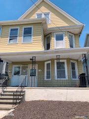 85 Thomas Street FL 2, West Haven, CT 06516