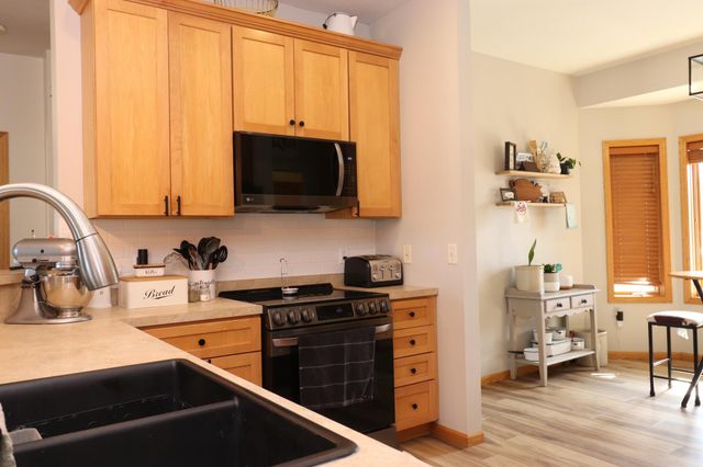 211 8th Avenue NW, New Prague, MN 56071