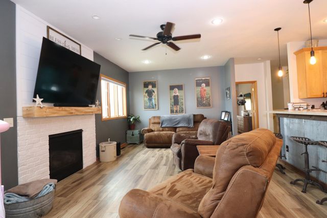 211 8th Avenue NW, New Prague, MN 56071