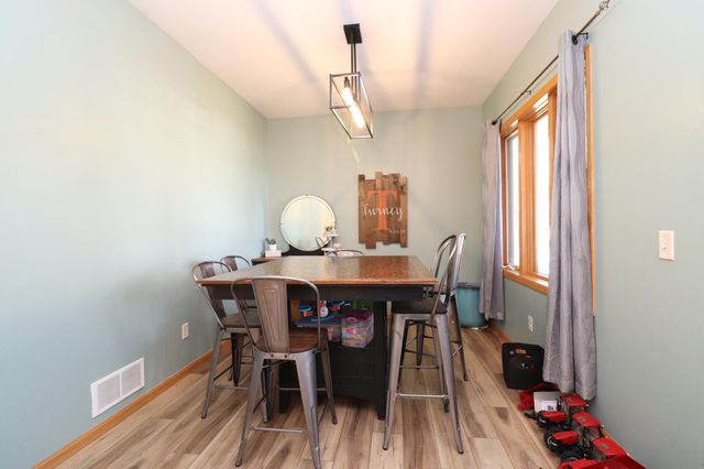 211 8th Avenue NW, New Prague, MN 56071