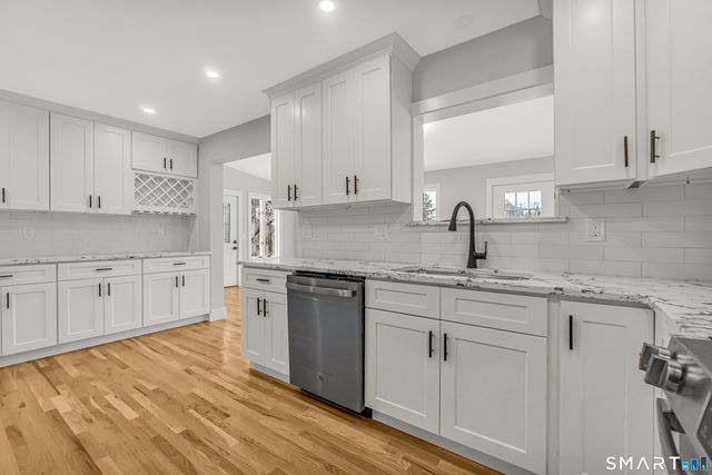 2 Rolf Drive, Danbury, CT 06810