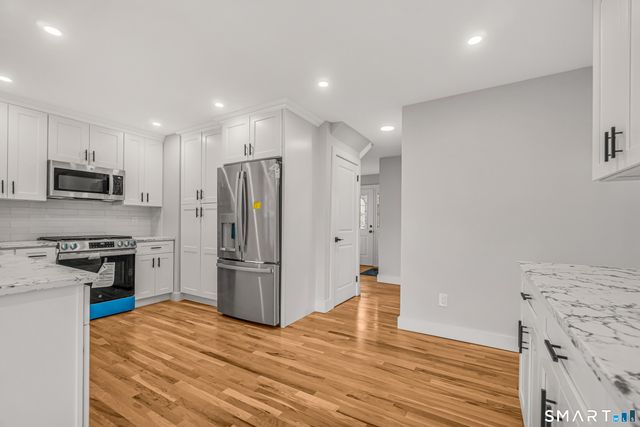 2 Rolf Drive, Danbury, CT 06810