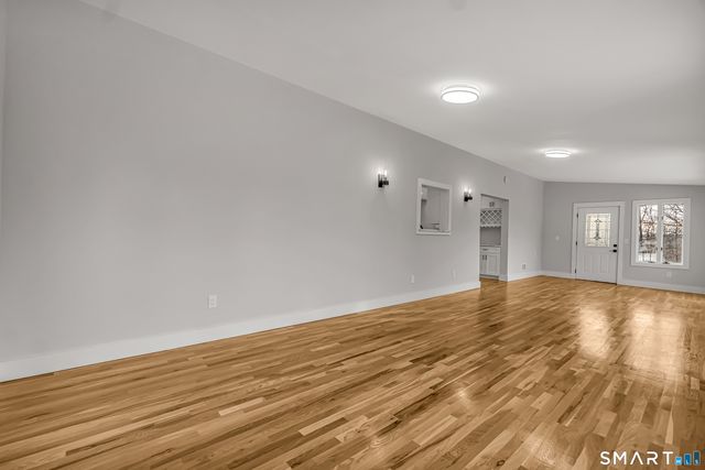 2 Rolf Drive, Danbury, CT 06810