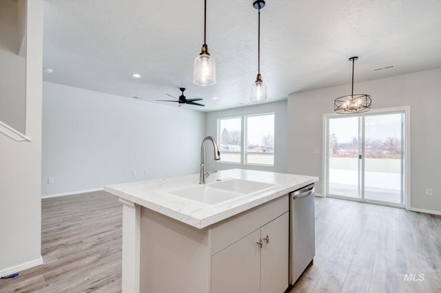 10859 Rutland St, Caldwell, ID 83605