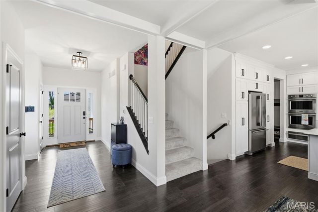 239 Monica Drive, St Louis, MO 63127