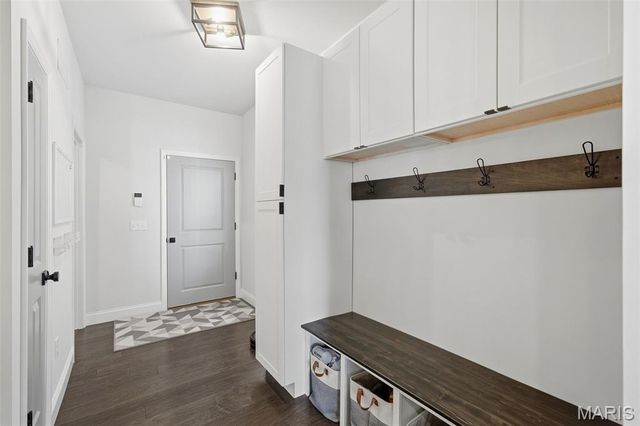 239 Monica Drive, St Louis, MO 63127