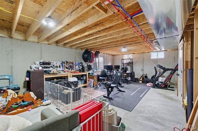 239 Monica Drive, St Louis, MO 63127