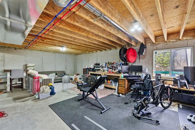 239 Monica Drive, St Louis, MO 63127