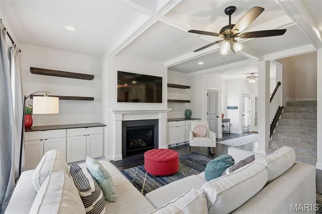 239 Monica Drive, St Louis, MO 63127