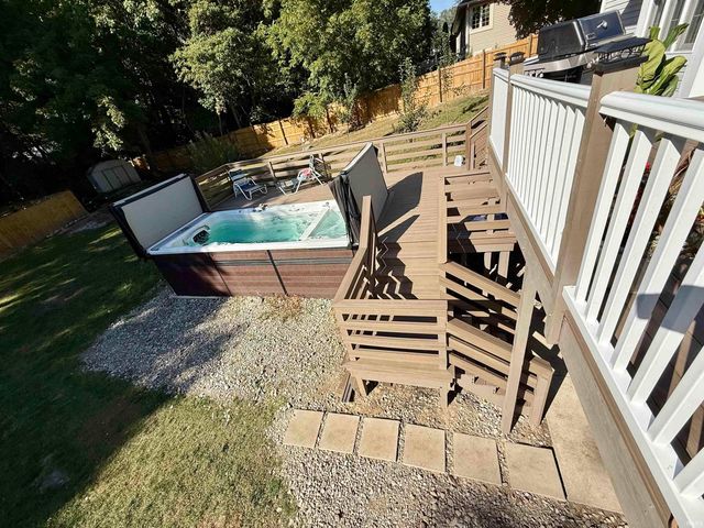 1190 N Hinterland Court, Monticello, IN 47960