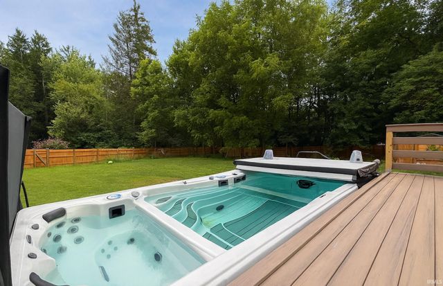 1190 N Hinterland Court, Monticello, IN 47960