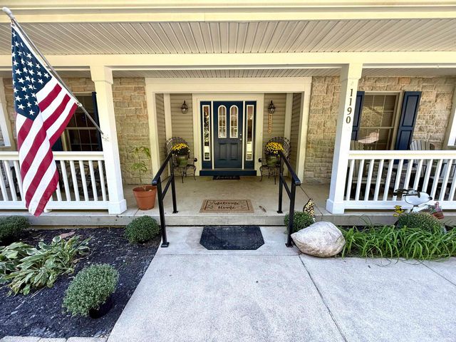 1190 N Hinterland Court, Monticello, IN 47960