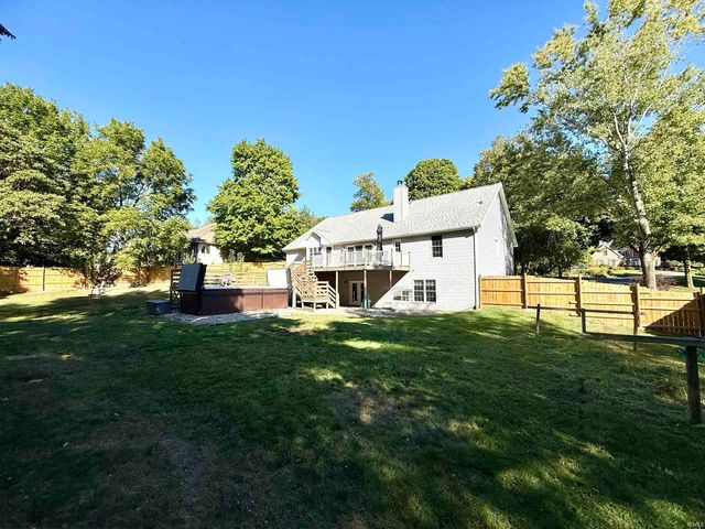 1190 N Hinterland Court, Monticello, IN 47960