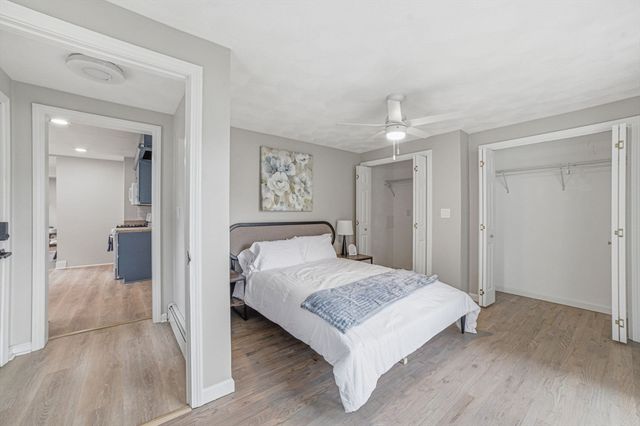 64 Garfield Ave, Woburn, MA 01801