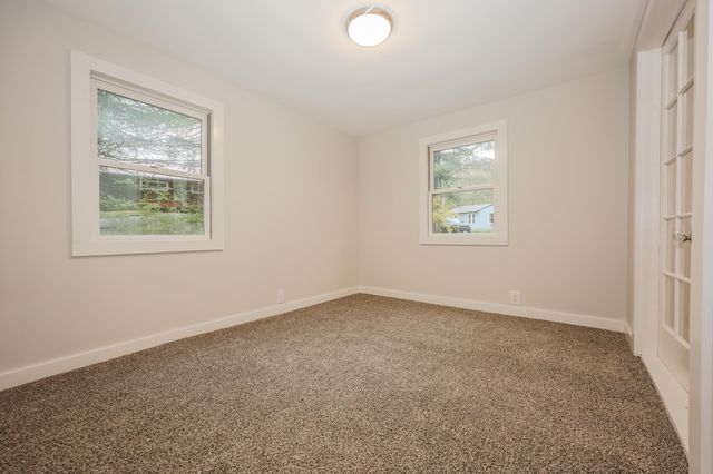 34 Icehouse Lane, Greenfield, NH 03047