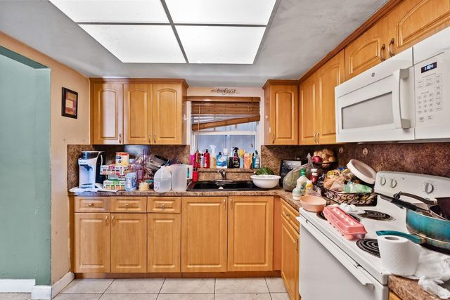 3031 NW 69TH Terrace, Miami, FL 33147