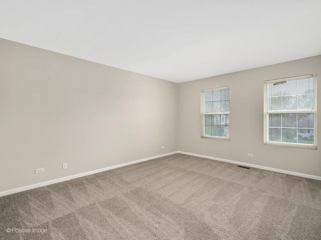 829 Red Barn Lane, Elgin, IL 60124