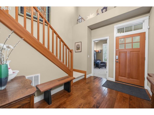 7101 Sw LESLIE St, Portland, OR 97223