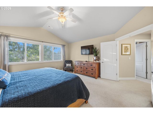 7101 Sw LESLIE St, Portland, OR 97223