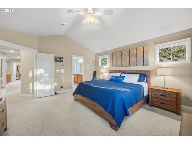 7101 Sw LESLIE St, Portland, OR 97223