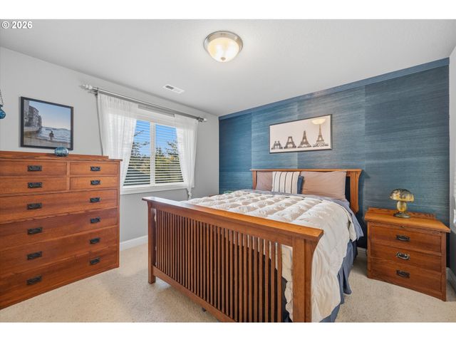 7101 Sw LESLIE St, Portland, OR 97223