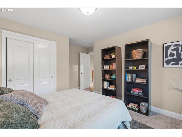 7101 Sw LESLIE St, Portland, OR 97223