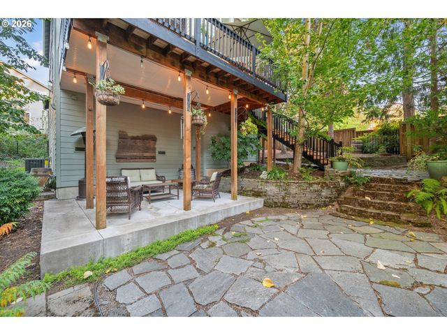 7101 Sw LESLIE St, Portland, OR 97223