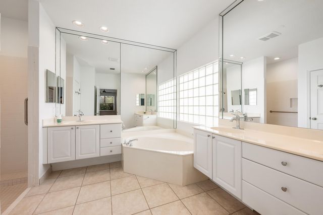 13850 Vía Vittoria, Delray Beach, FL 33446