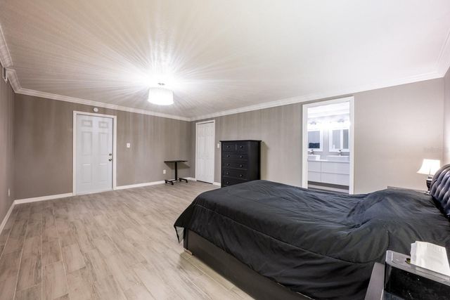 2803 E PINE STREET, Orlando, FL 32803