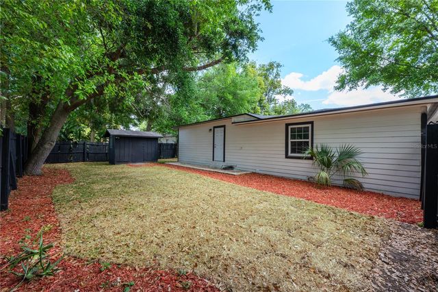 2803 E PINE STREET, Orlando, FL 32803