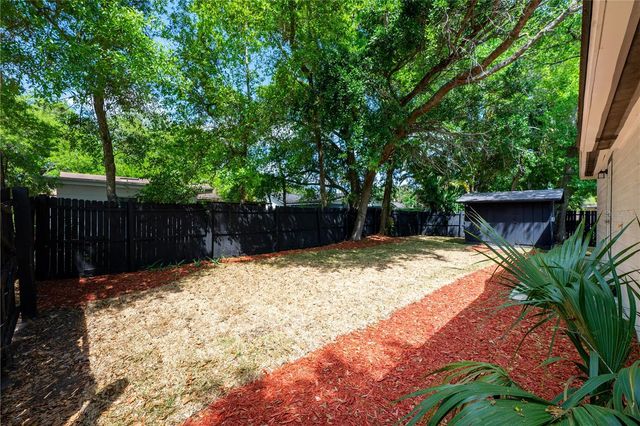 2803 E PINE STREET, Orlando, FL 32803